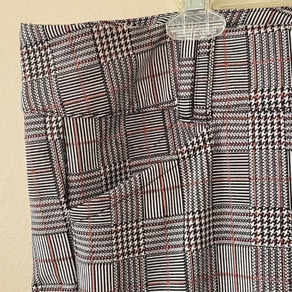 Torrid Studio Ponte Slim Fix Pixie Boot Pant Blac… - image 4